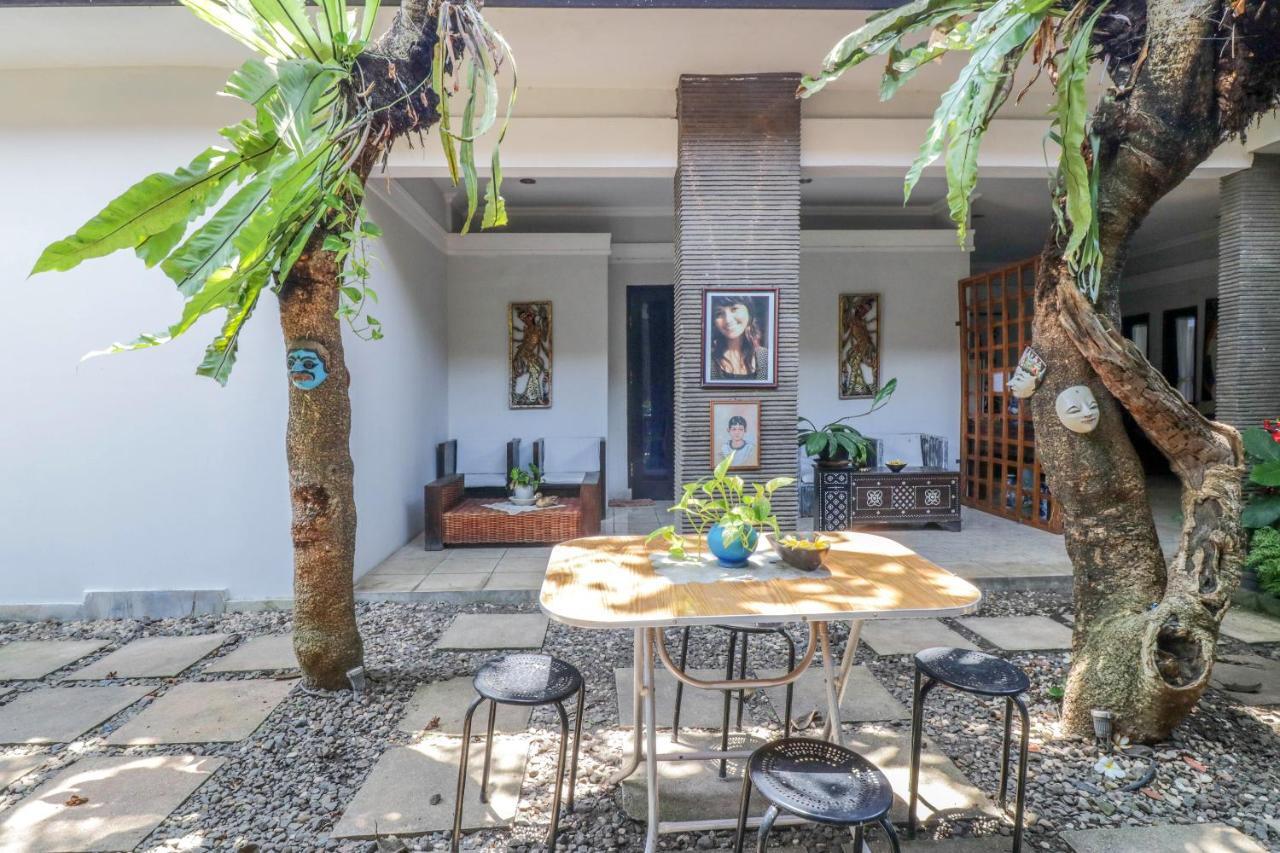 Oyo 1757 Villa Dende Lombok Exterior foto