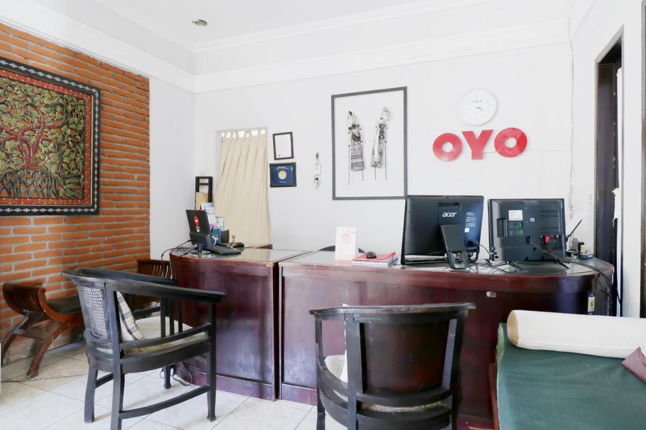 Oyo 1757 Villa Dende Lombok Exterior foto